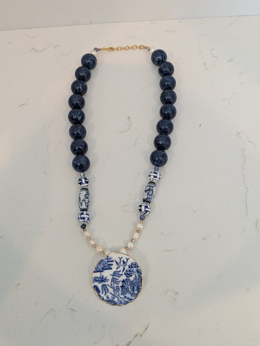 Vtg Coalport Blue Willow Broken China Pendant Necklace Chinoiserie 14"